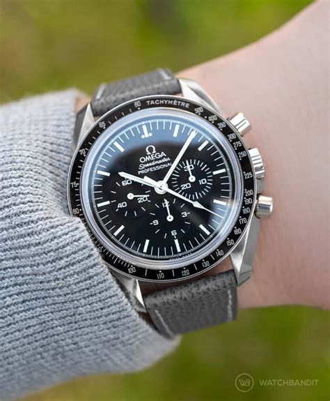 omega speedmaster bracelet or strap